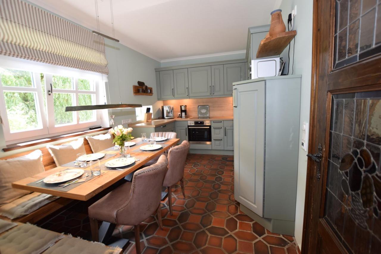Landhaus Hideaway Mit Aussenpool, Sauna Und Kamin Bosau Exteriör bild