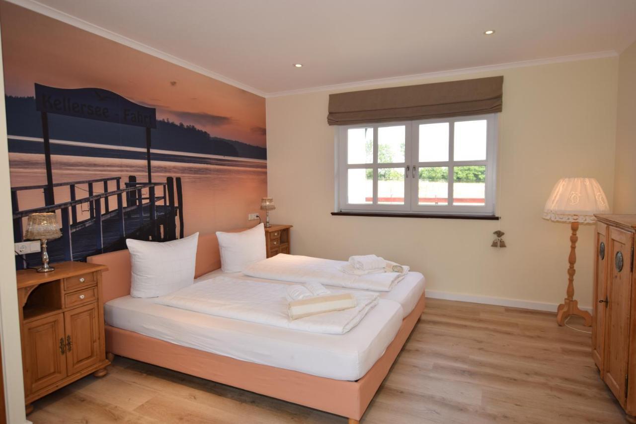 Landhaus Hideaway Mit Aussenpool, Sauna Und Kamin Bosau Exteriör bild